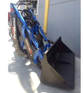 Caricatore posteriore con...